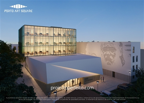 Porto Art Square